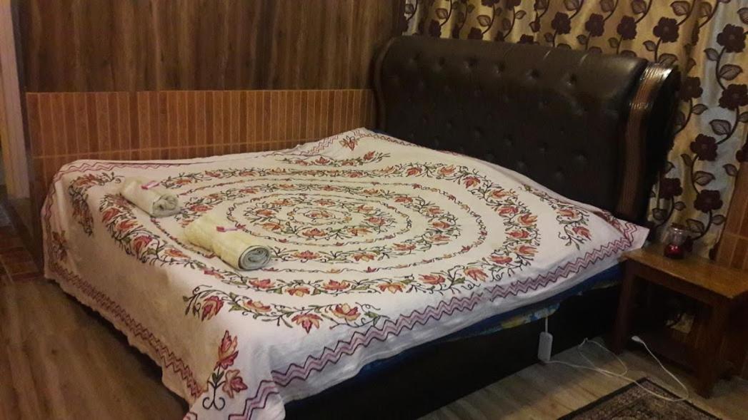 Blooming Dale Hotel Srīnagar 외부 사진