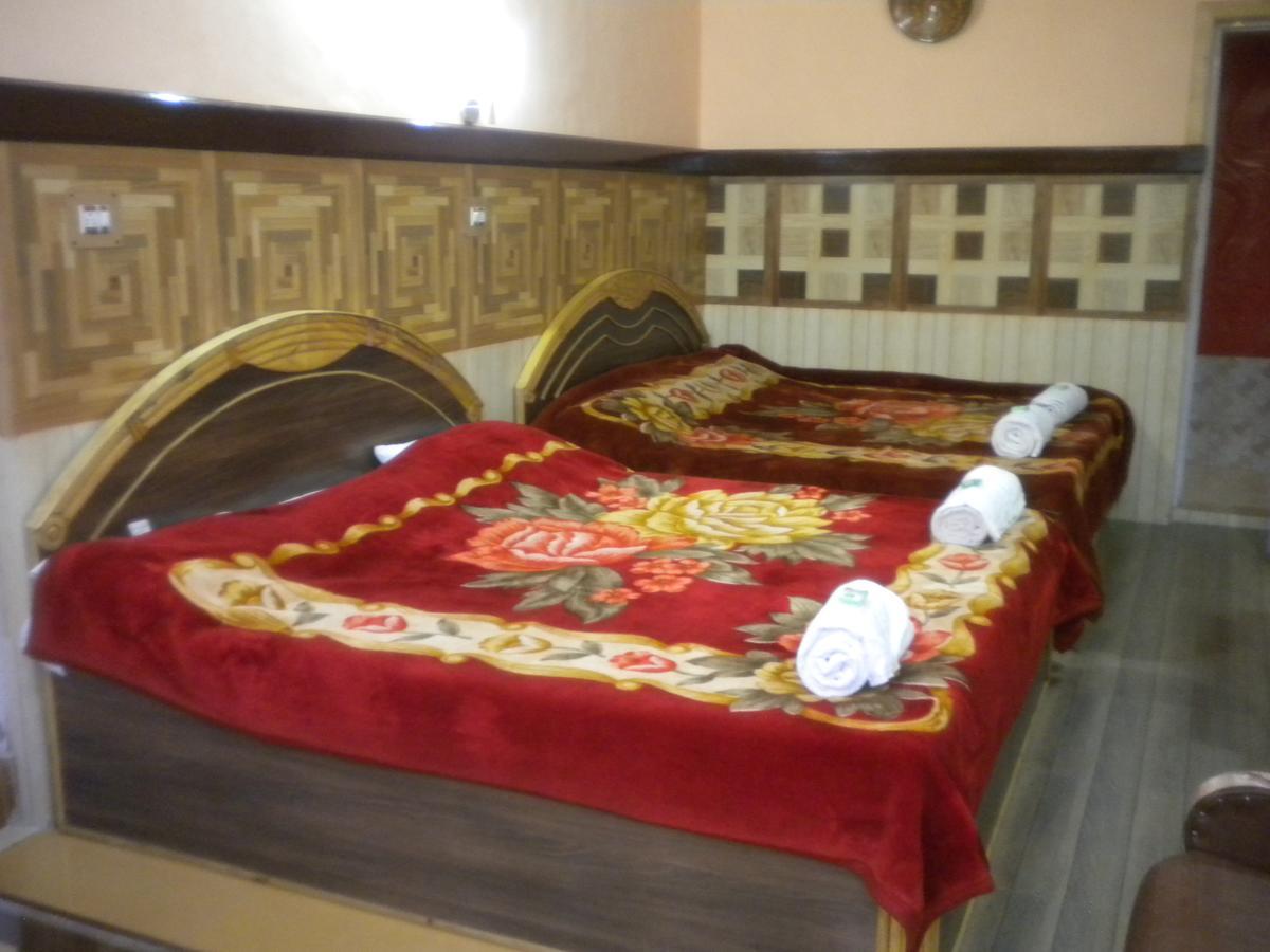 Blooming Dale Hotel Srīnagar 외부 사진