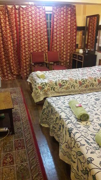 Blooming Dale Hotel Srīnagar 외부 사진