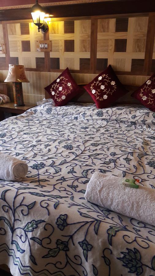 Blooming Dale Hotel Srīnagar 외부 사진